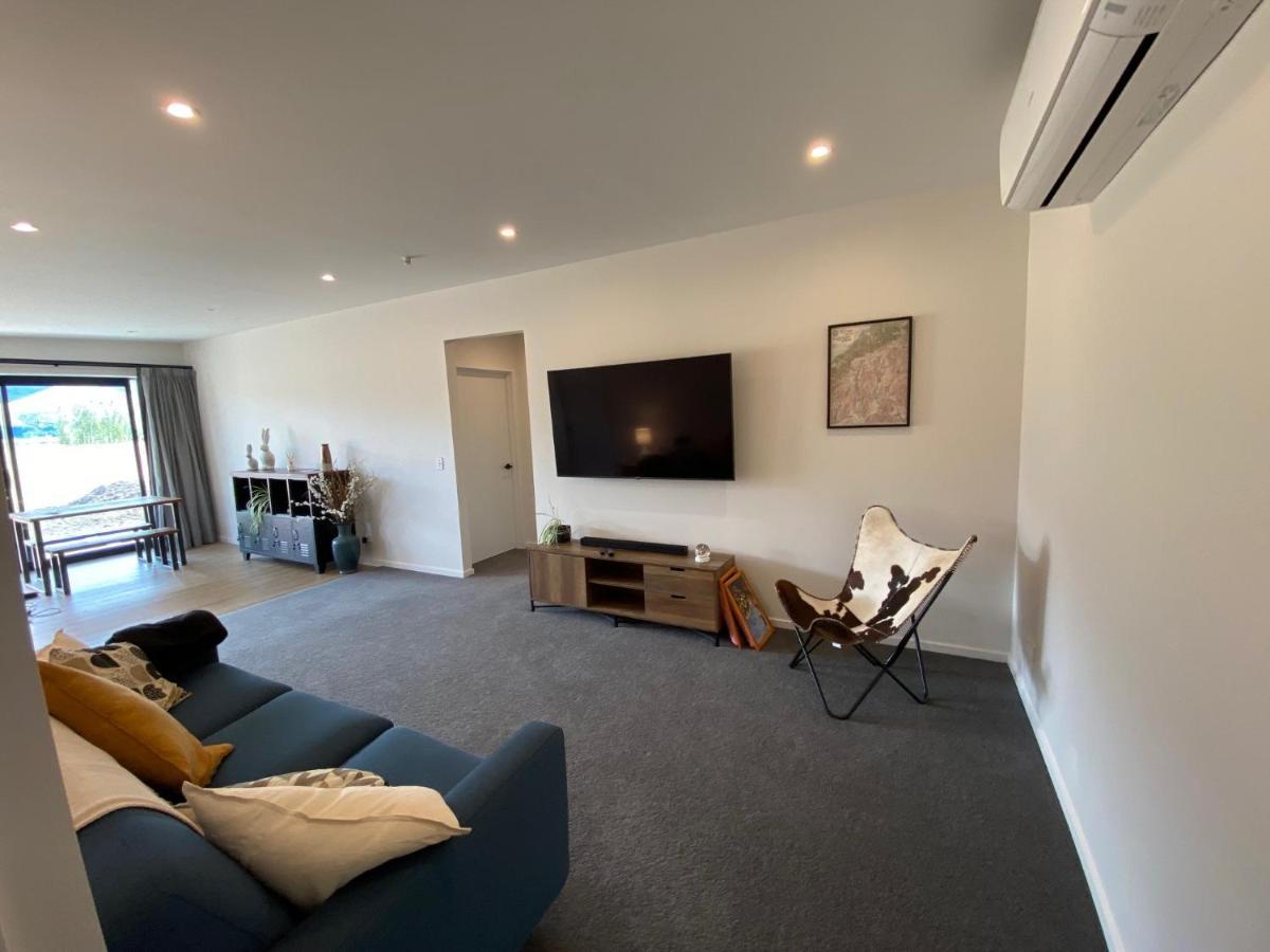 Relax In Rural Wanaka Villa Queensberry Bagian luar foto
