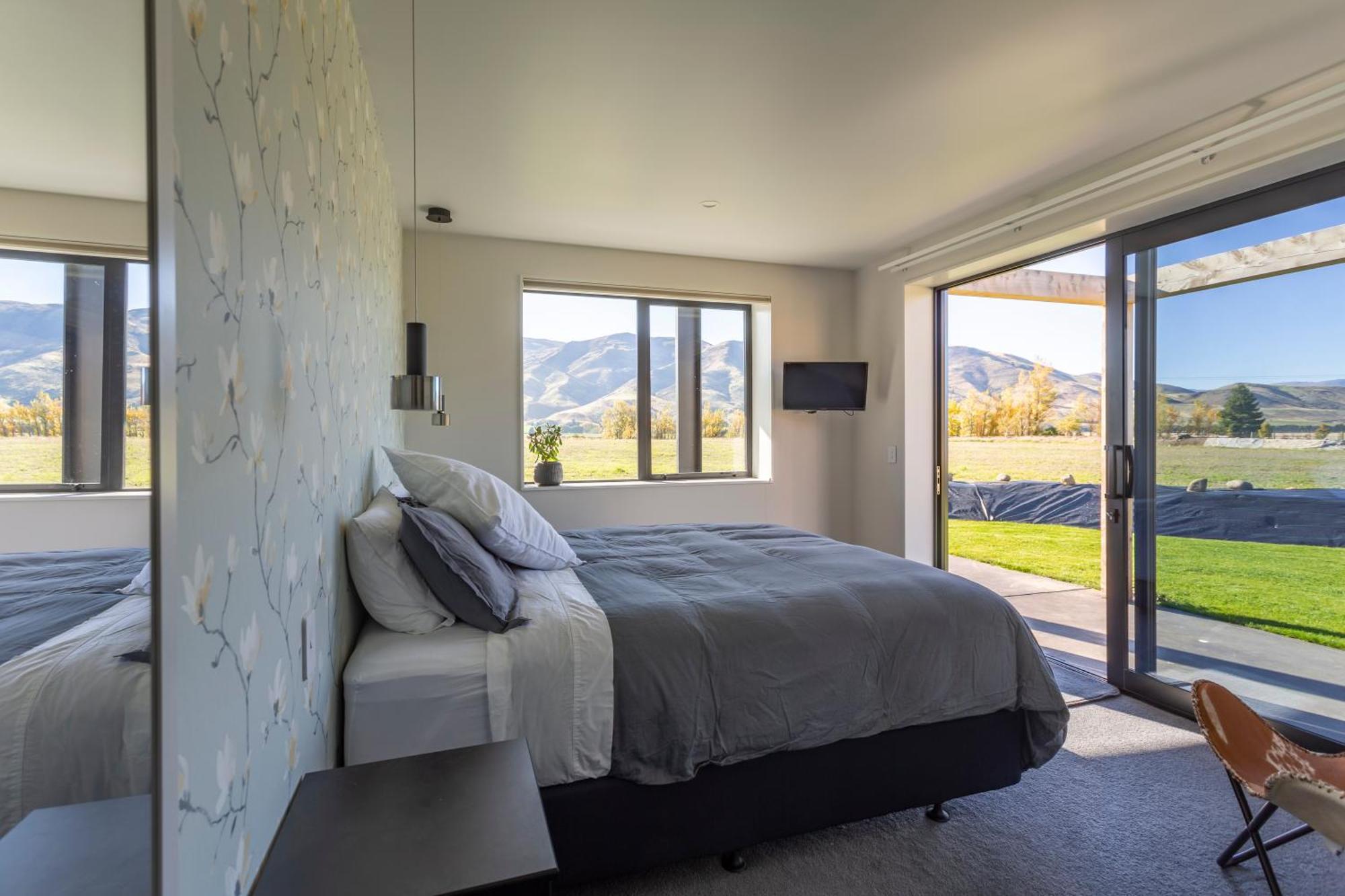 Relax In Rural Wanaka Villa Queensberry Bagian luar foto